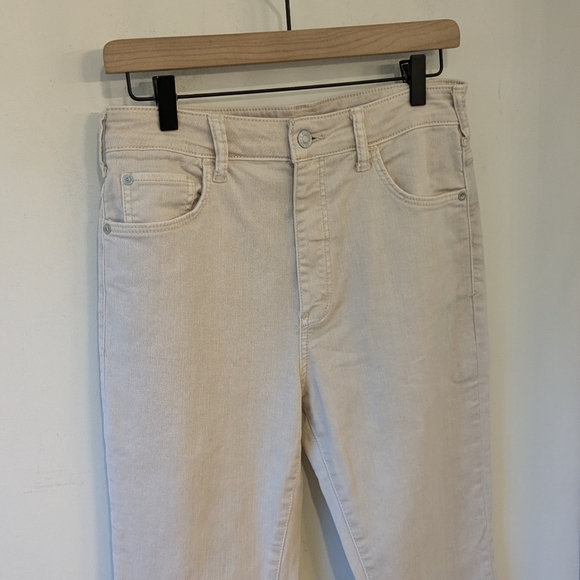 Anthropologie Pilcro Women's The Icon Flare Leg Cream White Jeans Size 29 - Picture 3 of 10